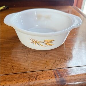 Fire King White and Gold Wheat Pattern Bowl